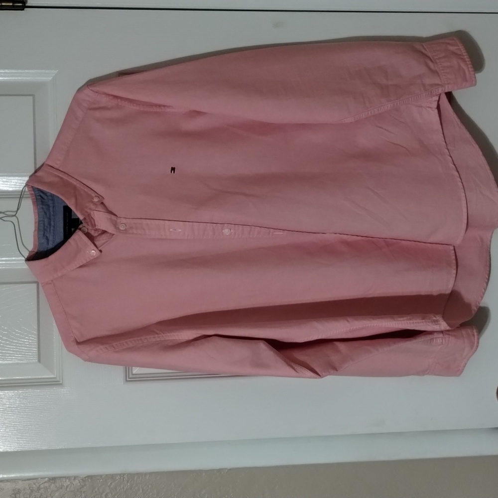 Tommy Hilfiger long sleeve button down pink shirt L